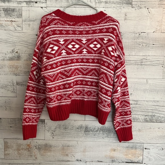 American Eagle women’s sweater. Size medium - Picture 3 of 3